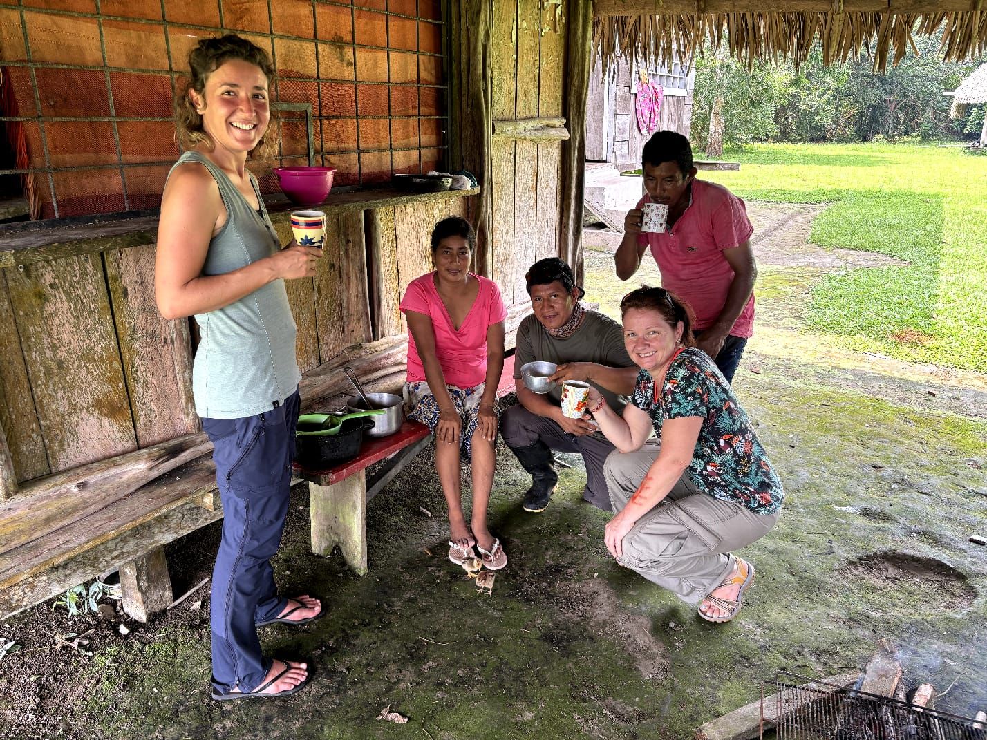 Happy guests at Río Delfín Lodge